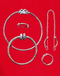 ジュエリーのセレクション。サンテティエンヌオテンプル、マルヌ、テネ1世のブローチ、紀元前475〜300年頃（ブロンズ）